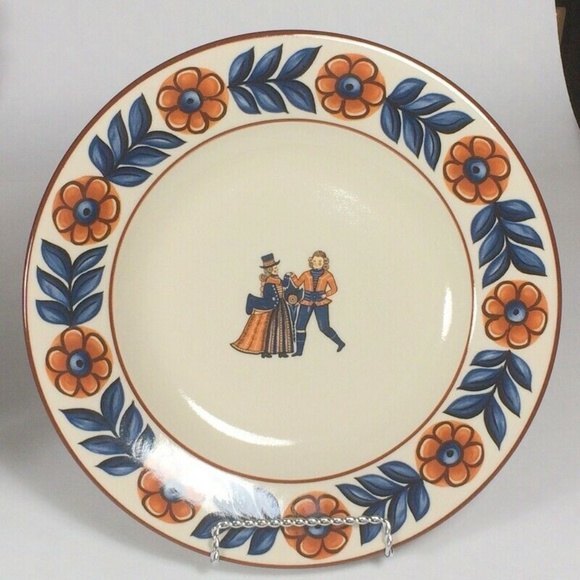 Hogans Gille stoneware dinner plate dutch folk art